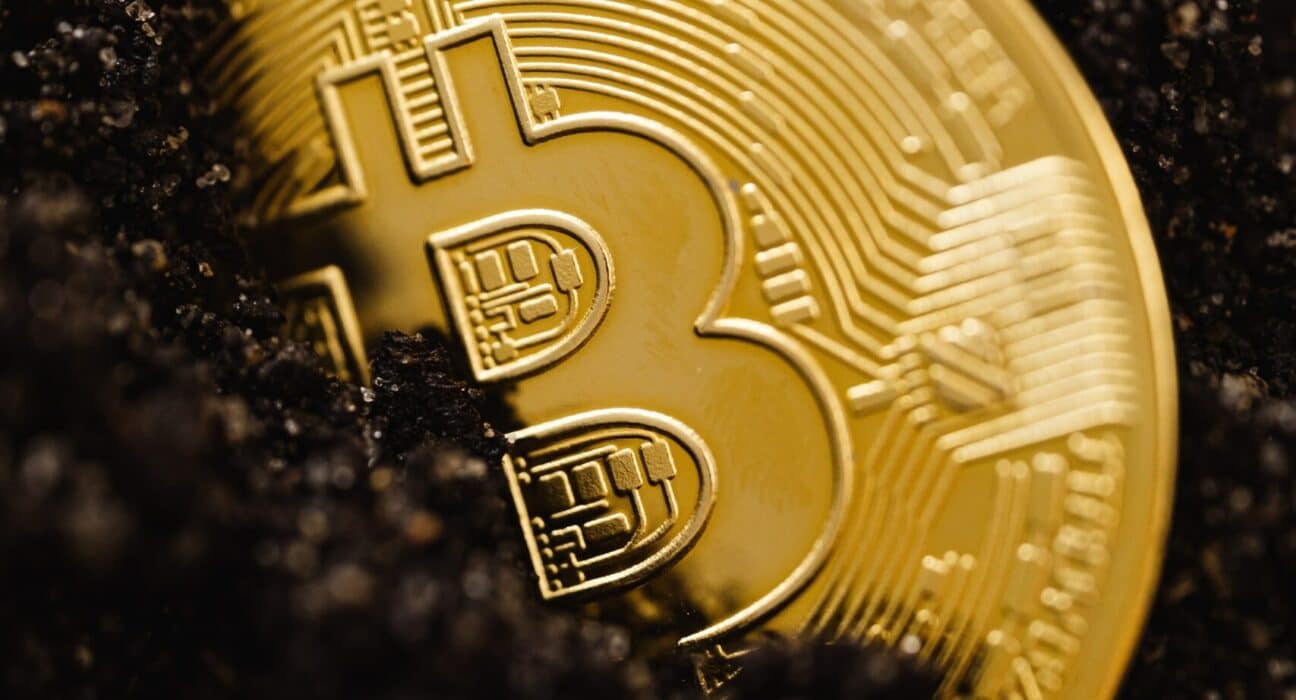 Bitcoin Price Heads For Golden Cross