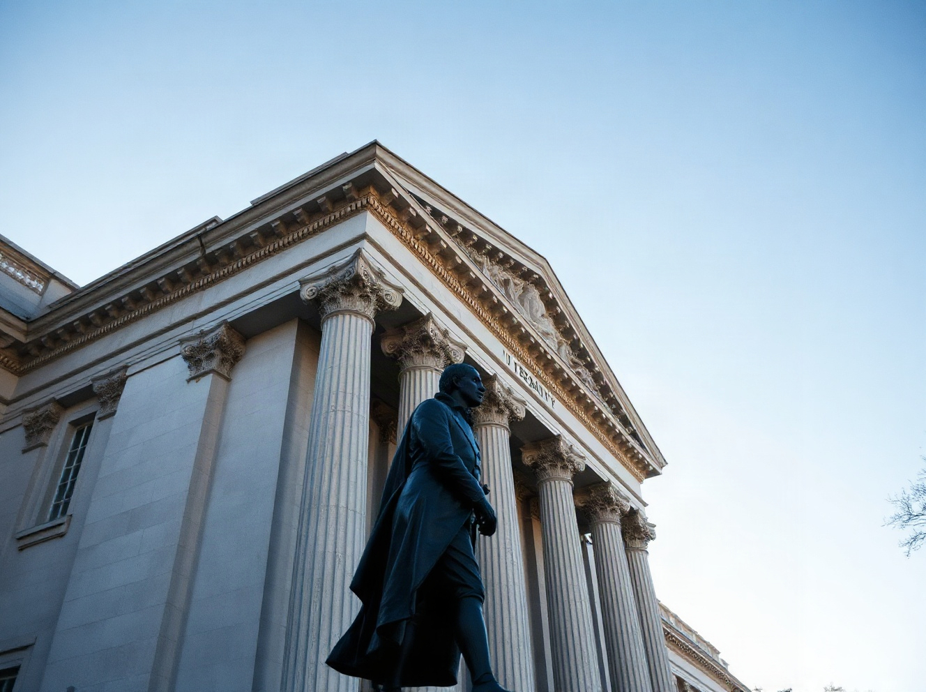 2-Year Treasury Yield Climbs to Highest Level Since January 2025 as Rate Cut Bets Fade