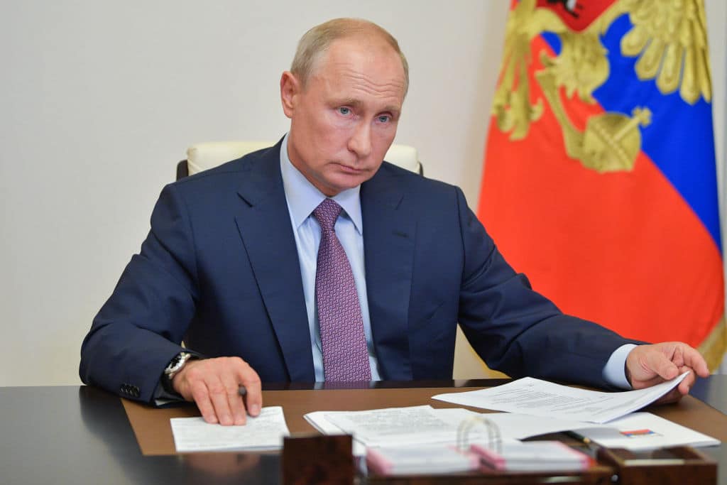 Vladimir Putin commands Russian officials to disclose crypto holdings