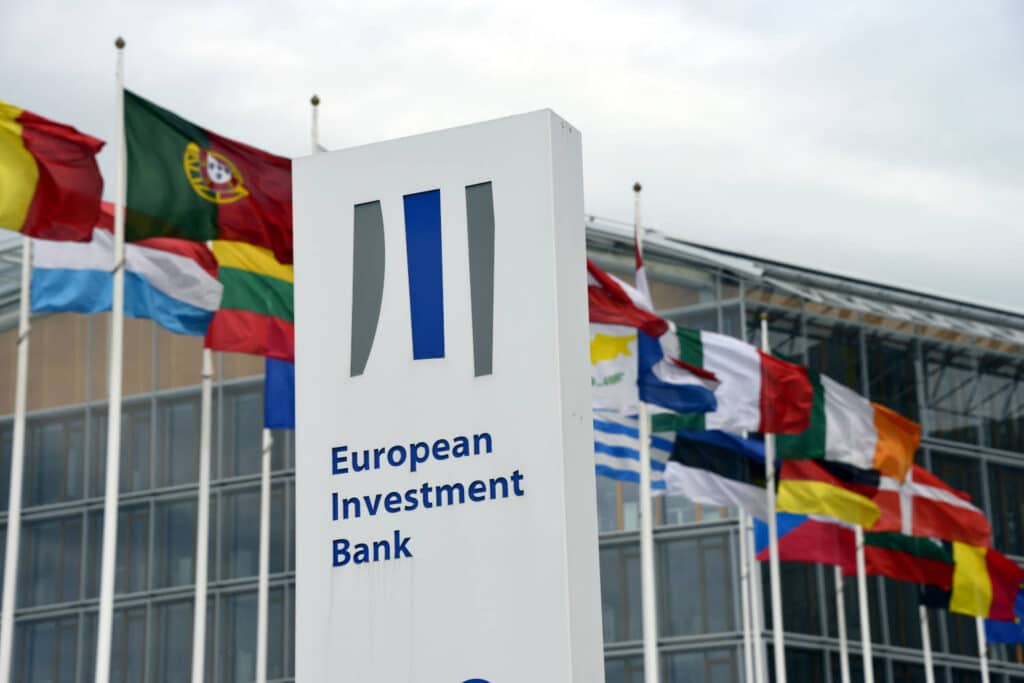 European Investment Bank to Leverage Blockchain Technology for Bond Sale