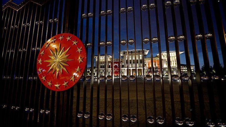 Turkey Implements Stricter Cryptocurrency Regulations Amid Market Turmoil