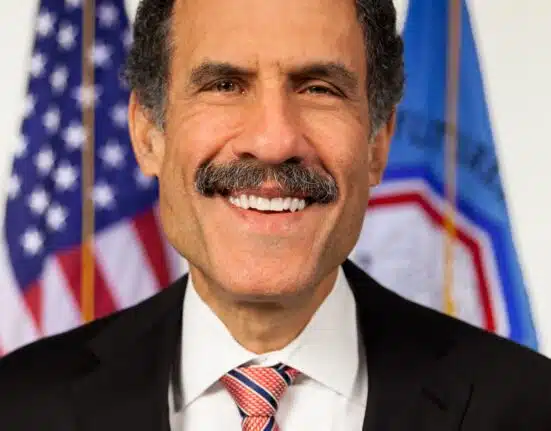CFTC Commissioner Dan Berkovitz Raises Concerns Over DeFi Derivatives