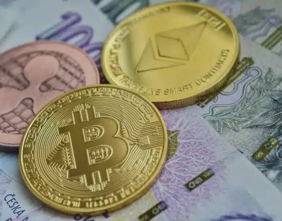 Bitcoin Surges to $39,850 as Short Sellers Bail Amid Positive Market Sentiment