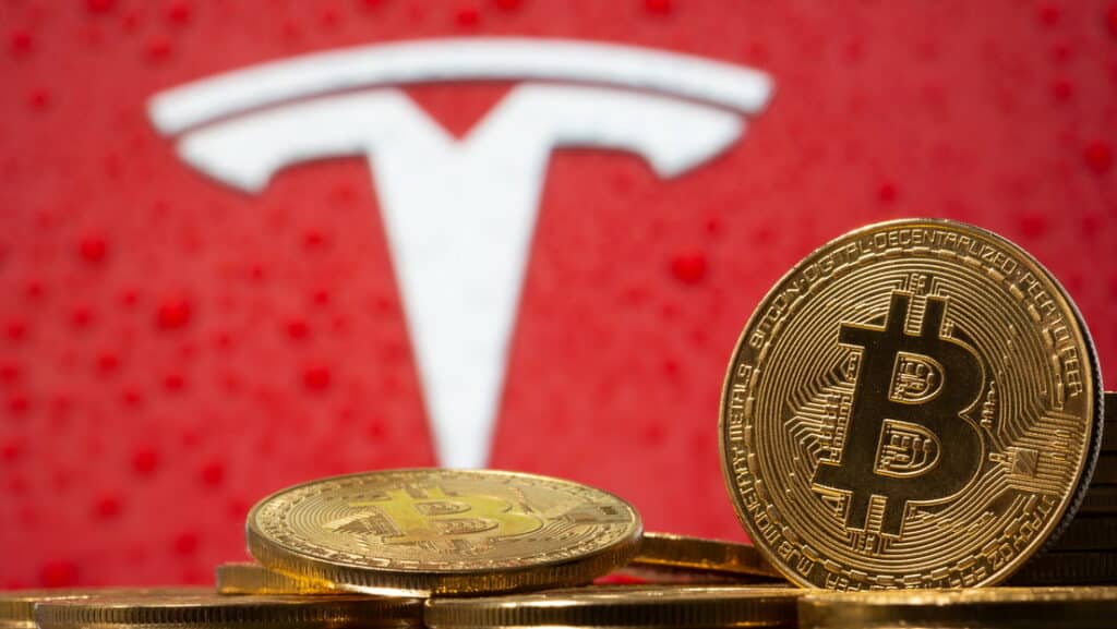 Elon Musk’s Tesla Holds Its $1.3B Bitcoin Position in Q2