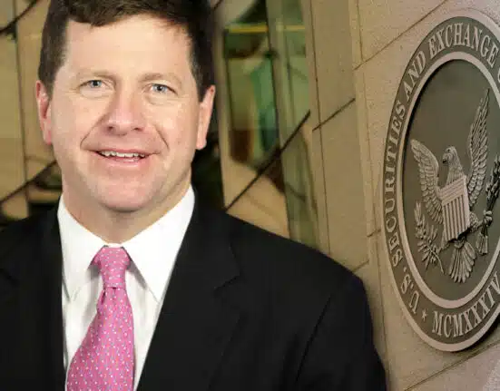 Former SEC Chair Jay Clayton Joins Bitcoin ETF Push with One River Asset Management