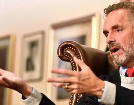 Jordan Peterson Explores Bitcoin’s Value and Future on Latest Podcast Episode