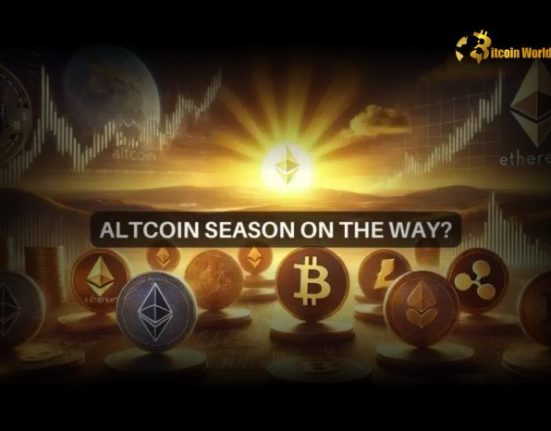 Altcoin Season Index Holds Steady at 43