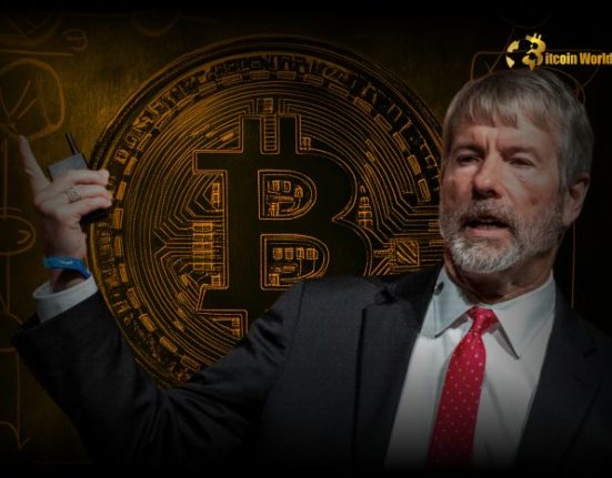 Urgent Crypto Call Saylor’s $100 Trillion US Economy Boost via Smart Regulation