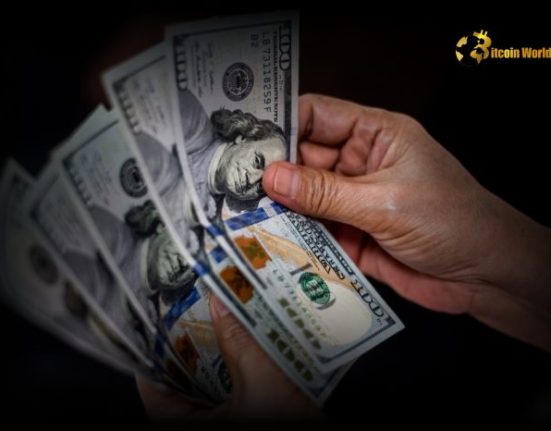 Urgent Dollar Update How Ukraine Peace and Trump’s Tariffs Shape Forex Markets