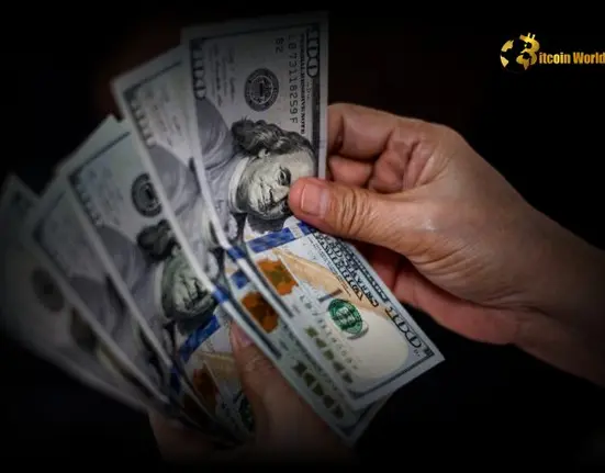 Urgent Dollar Update How Ukraine Peace and Trump’s Tariffs Shape Forex Markets