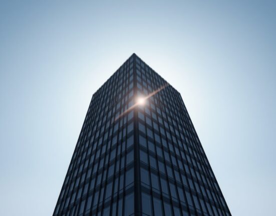 Silicon Valley office building representing venture capital firm a16z