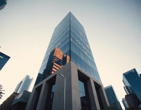 Reserve Bank of Australia building in Sydney on a clear day, symbolizing economic policy and inflation data.