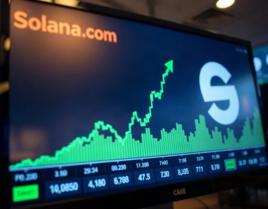 Digital trading screen showing rising chart and Solana symbol, representing Bitwise crypto ETP inflows.