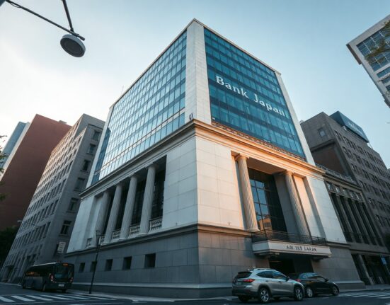 Bank of Japan headquarters in Tokyo, symbolizing monetary policy decisions.