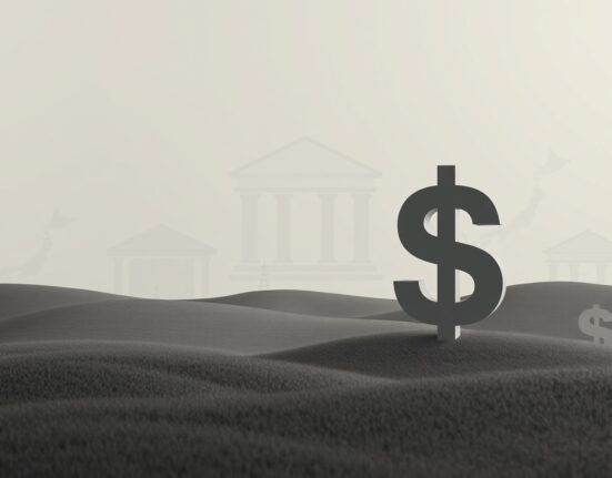 Unveiling Dollar's Dominance: Asia Forex Braces for Impact as Yen Holds Steady