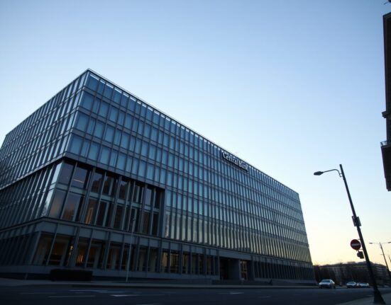 European Central Bank headquarters in Frankfurt under a clear sky, representing monetary policy news.