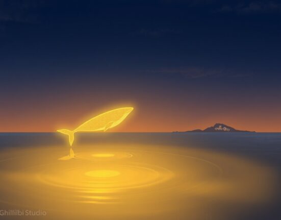 An Ethereum whale transferring a large amount of cryptocurrency to major trading platforms, analyzed with on-chain data.