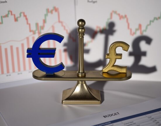 EUR/GBP Forecast: UBS Maintains Unwavering 0.8800 Target Amid Critical UK Budget Risks