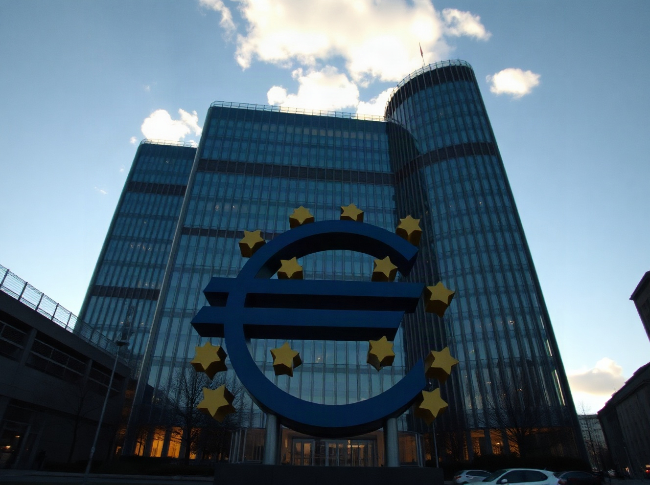 Eurozone Core Inflation Holds at 2.5% in July, Matching Forecasts