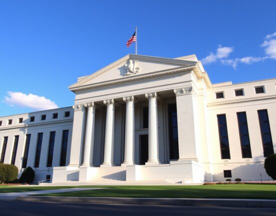 Exterior of the Federal Reserve building in Washington, D.C., on a sunny day.