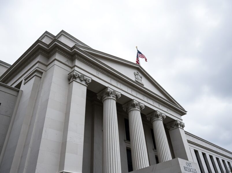 Federal Reserve Expected to Stay Patient: Holding Rates Steady Amid Persistent Geopolitical Uncertainty