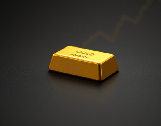 Gold bullion bar representing safe-haven asset demand and price recovery amid market volatility.