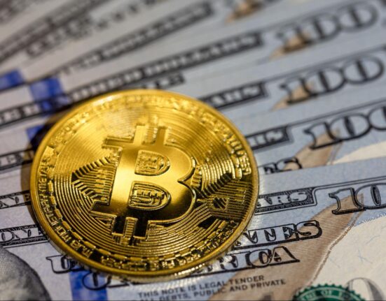 Bitcoin Cash Eyes $800 While Digitap Presale Rockets Toward $200K With No-KYC Crypto Card