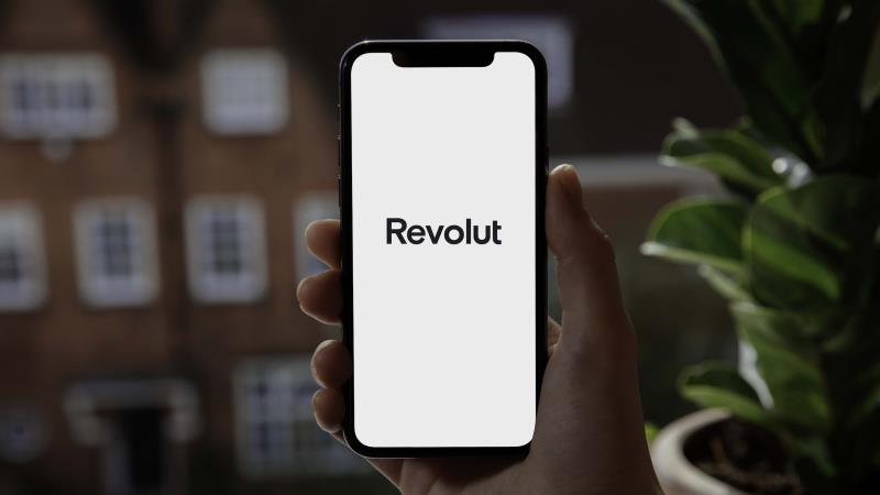 From Monzo to Revolut, Neobanks Lag on Stablecoin Rails as Digitap ($TAP) Emerges Best Crypto to Buy 2026