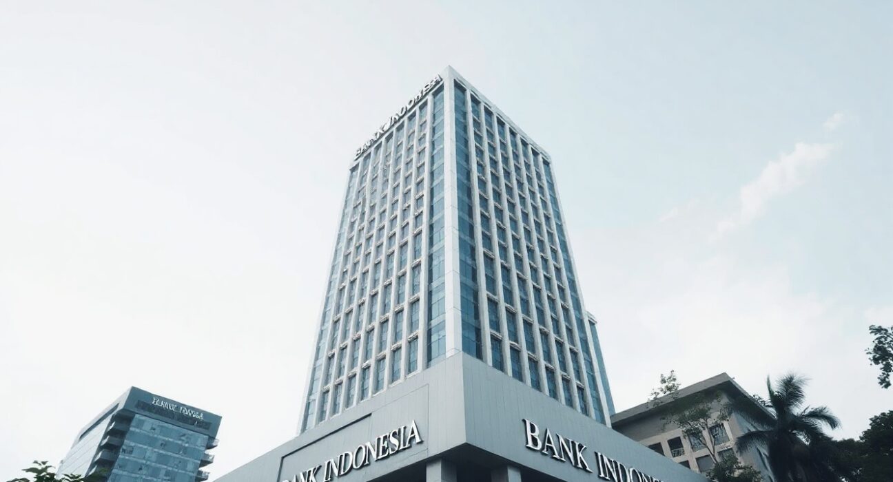 Bank Indonesia headquarters in Jakarta, representing central bank policy and rupiah outlook