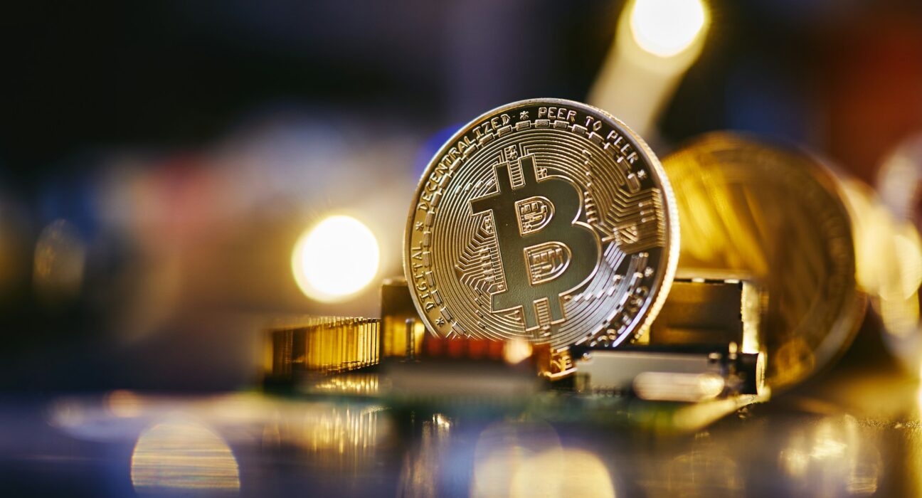 How to Trade Bitcoin and Make Profit: Smart Strategies for Investors