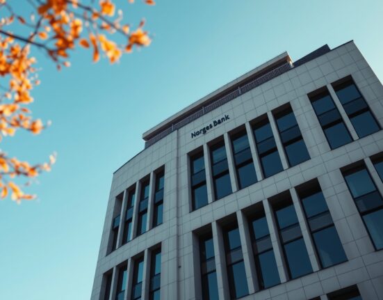 Exterior of Norges Bank headquarters in Oslo, Norway, on a clear day.