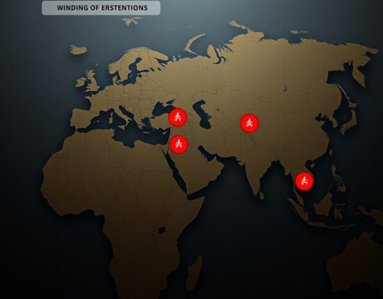 Global map analysis showing geopolitical tension zones impacting 2025 oil market risks and energy security.
