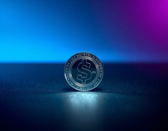 Close-up of a Solana coin on a dark blue background with dramatic lighting