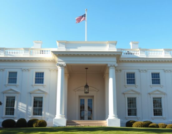 White House exterior on a sunny day, representing US foreign policy and diplomatic stance on Iran.