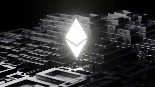 Ethereum Expected to Exceed Bitcoin's Returns, Says QCP; Litecoin and Borroe Finance Seen as Rising Stars
