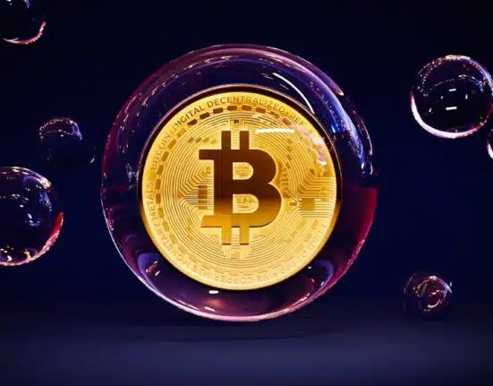 Bitcoin's Risk of Dropping to $66K Analyzed, AI Market Sees Chainlink Competitor's Rise