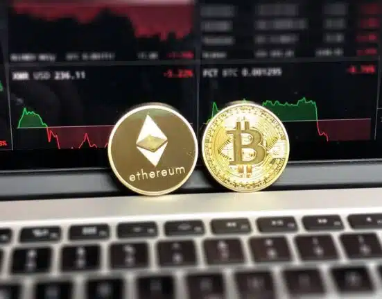 Bridging Traditional Finance and DeFi in 2025