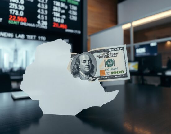 US Dollar banknote with a faint map of the Middle East overlay, representing geopolitical uncertainty and currency market consolidation.