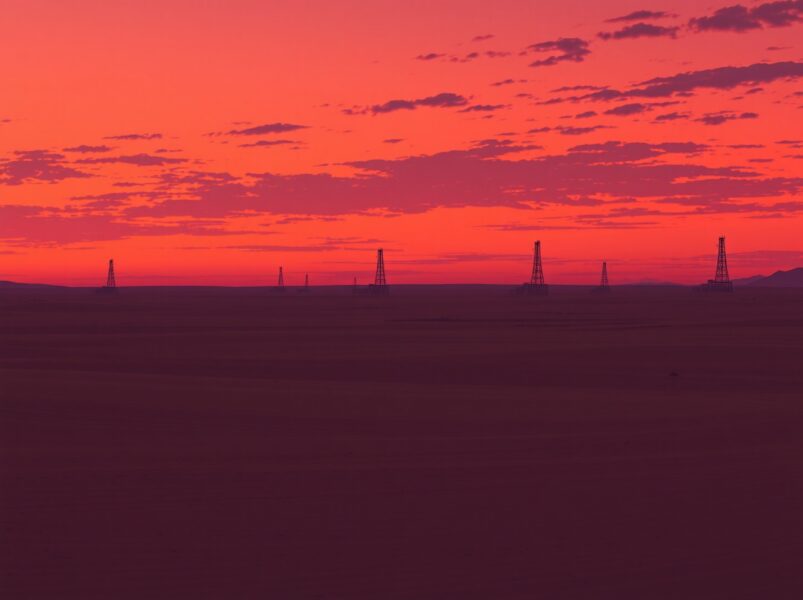 WTI Crude Oil Soars to $76.00, Nears Critical One-Year High Amid Alarming Middle East Escalation