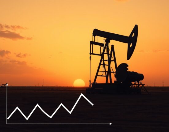 WTI Oil declines as fragile Iran-US talks and weakening US sentiment temper upside in crude oil market